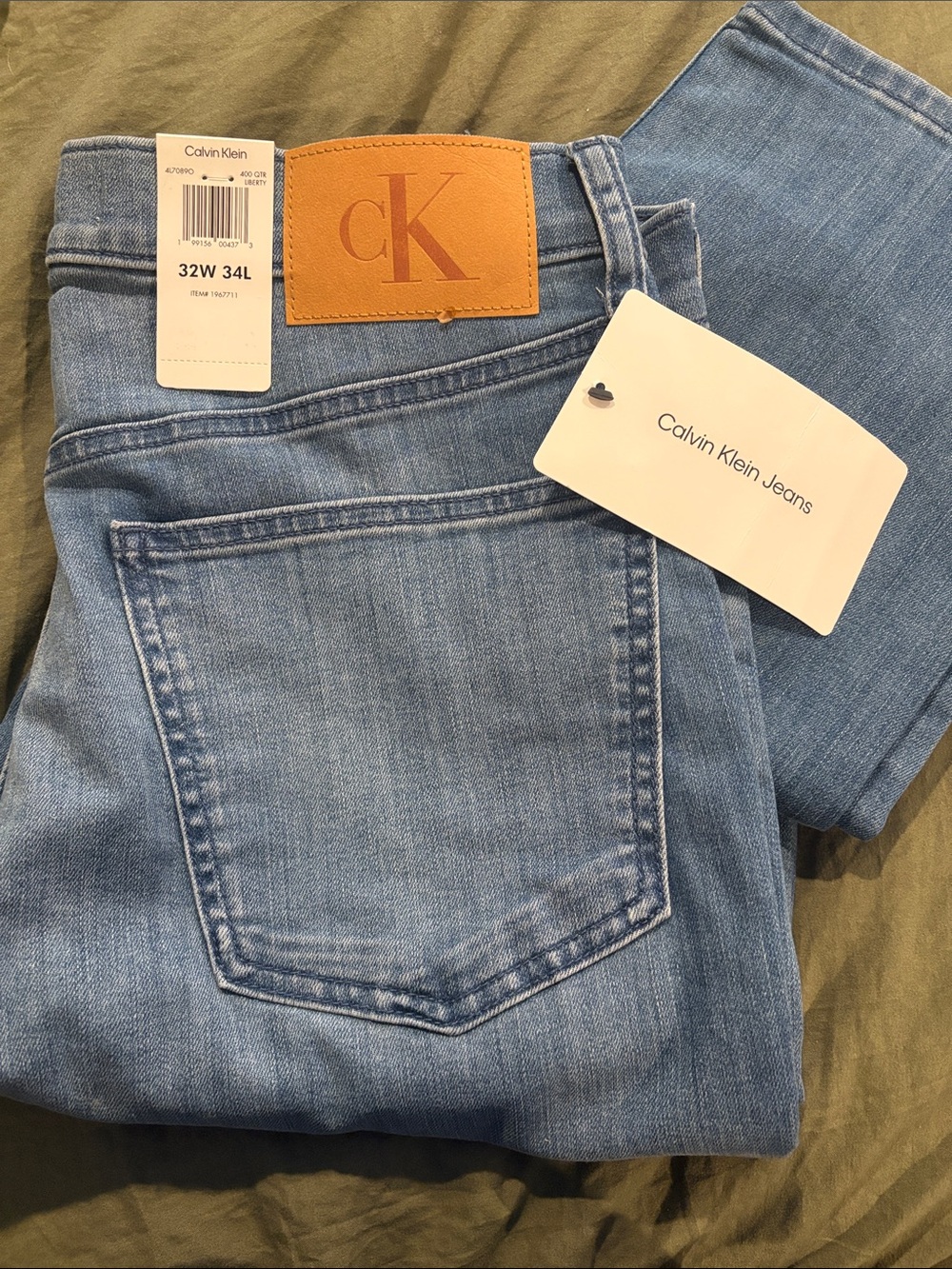 Calvin Klein Light Blue Men’s Straight-Leg Jeans NWT